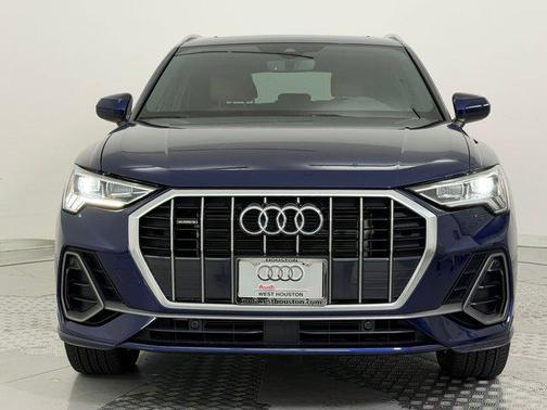 2024 Audi Q3 Premium 45 TFSI S line quattro Tiptronic