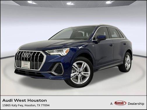 2024 Audi Q3 Premium 45 TFSI S line quattro Tiptronic