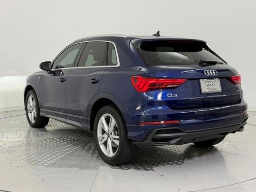 2024 Audi Q3 Premium 45 TFSI S line quattro Tiptronic