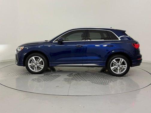 2024 Audi Q3 Premium 45 TFSI S line quattro Tiptronic