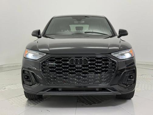 2022 Audi Q5 45 S line Premium Plus