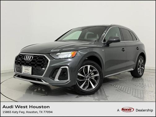 2022 Audi Q5 45 S line Premium Plus