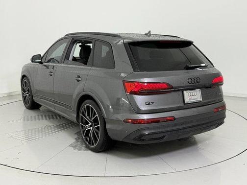 2022 Audi Q7 55 Prestige