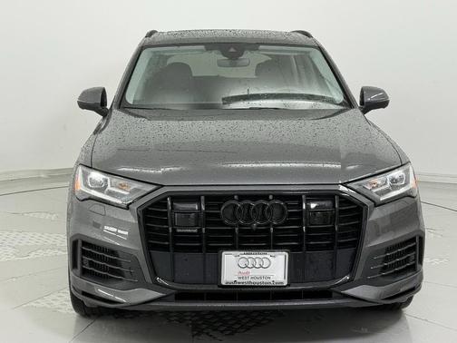 2022 Audi Q7 55 Prestige