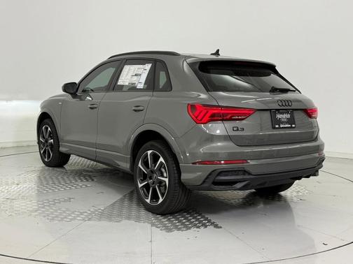 2025 Audi Q3 45 S line Premium Plus
