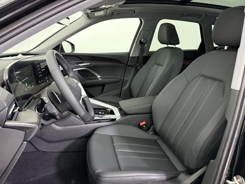 2025 Audi Q5 Premium