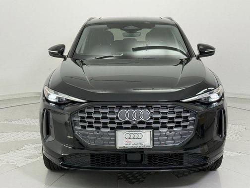 2025 Audi Q5 Premium TFSI quattro S tronic