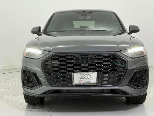 2024 Audi Q5 45 S line Premium Plus