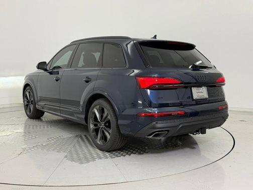 2026 Audi Q7 55 Premium Plus