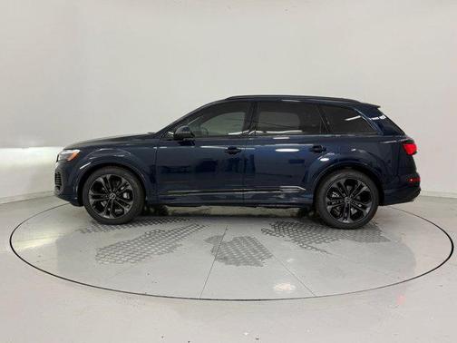 2026 Audi Q7 55 Premium Plus