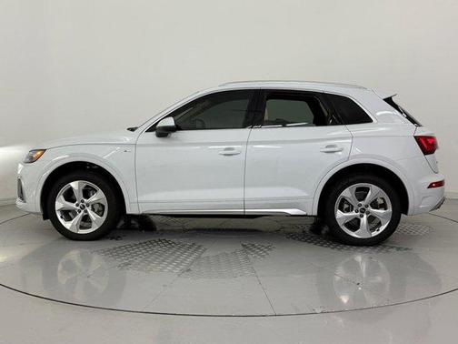 2025 Audi Q5 45 S line Premium Plus