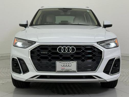 2025 Audi Q5 45 S line Premium Plus
