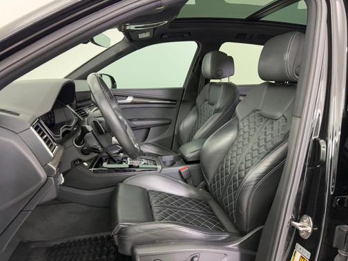 2023 Audi SQ5 3.0T Premium Plus