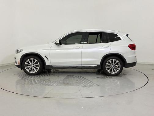 Mineral White Metallic 2019 BMW X3 sDrive30i
