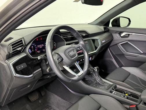 2021 Audi Q3 45 S line Premium Plus