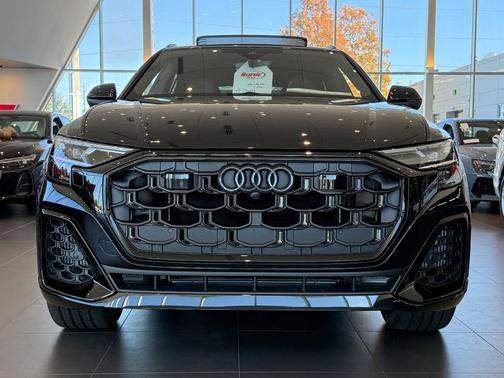 2026 Audi Q8 55 Premium Plus