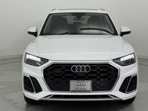 2022 Audi Q5 45 S line Premium Plus