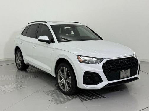2025 Audi Q5 45 S line Premium