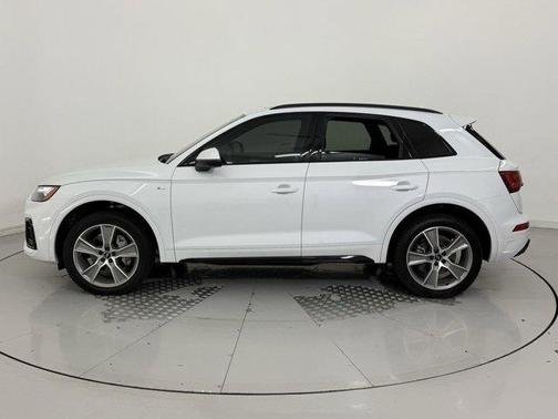 2025 Audi Q5 45 S line Premium