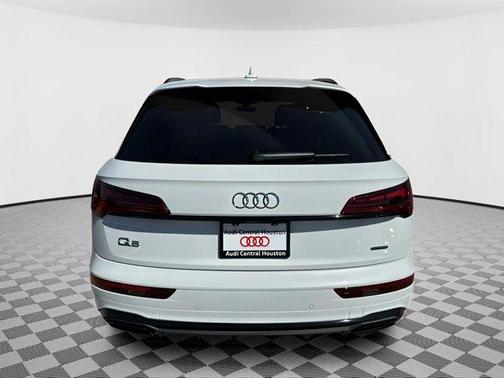 2025 Audi Q5 45 S line Premium