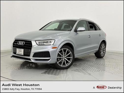 Florett Silver Metallic 2018 Audi Q3 2.0T Sport Premium