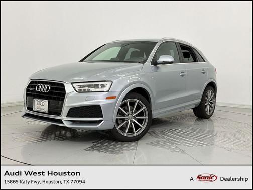 Florett Silver Metallic 2018 Audi Q3 2.0T Sport Premium