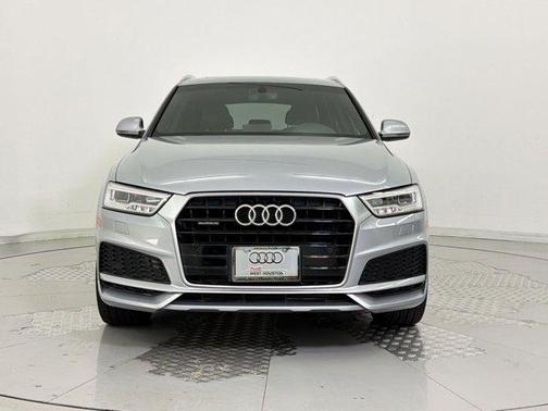 Florett Silver Metallic 2018 Audi Q3 2.0T Sport Premium