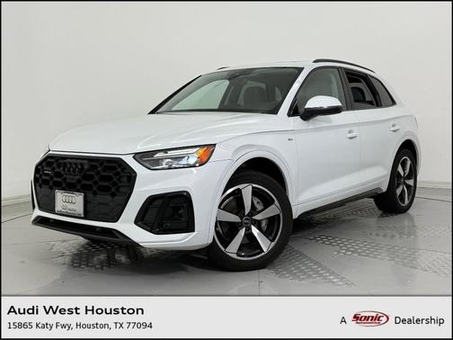 2022 Audi Q5 45 S line Premium Plus