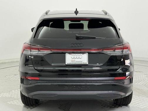 2025 Audi Q4 e-tron Premium 45 quattro