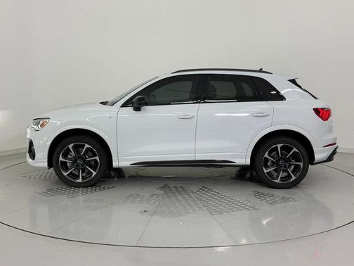 2025 Audi Q3 45 S line Premium Plus