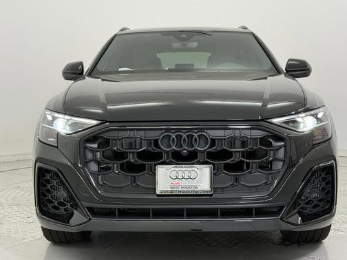 2026 Audi Q8 55 Premium Plus