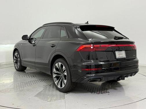 2026 Audi Q8 55 Premium Plus