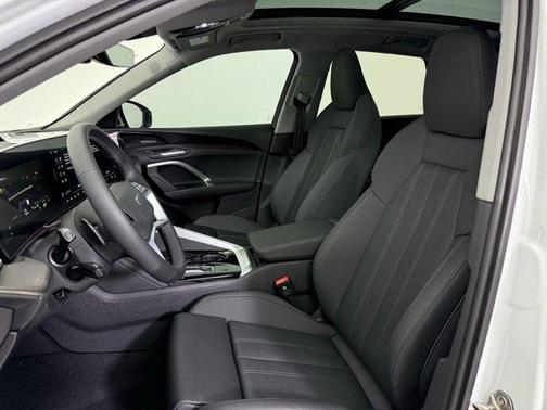 2025 Audi Q5 Premium Plus TFSI quattro S tronic