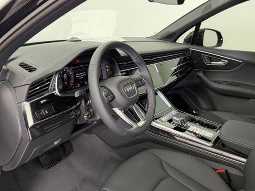 2026 Audi Q7 55 Premium Plus