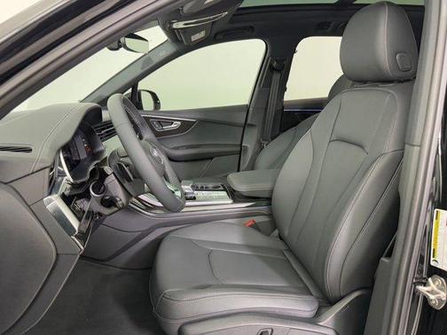 2026 Audi Q7 55 Premium Plus