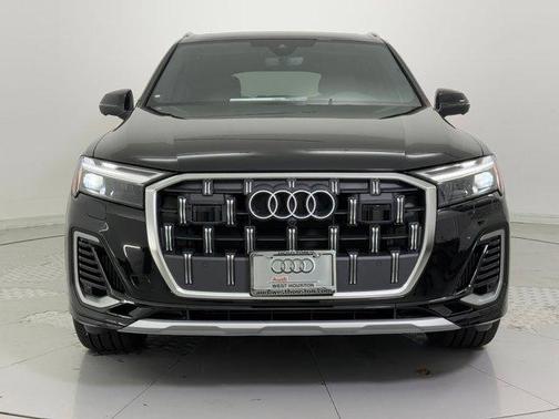 2026 Audi Q7 55 Premium Plus