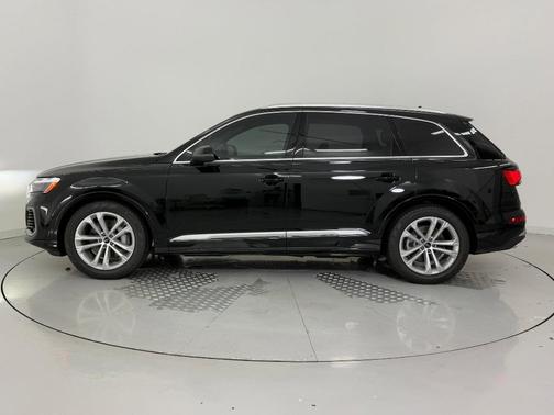 2026 Audi Q7 55 Prestige