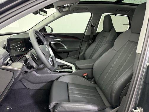 2025 Audi Q5 Premium Plus TFSI quattro S tronic