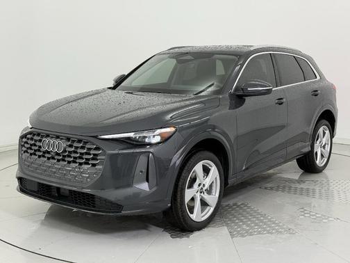 2025 Audi Q5 Premium Plus