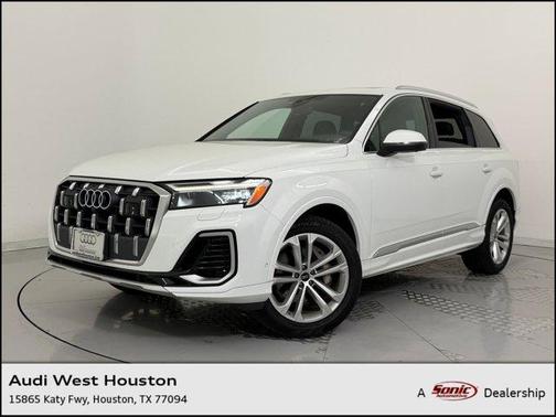 2025 Audi Q7 55 Premium Plus