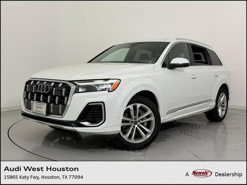 2025 Audi Q7 55 Premium Plus