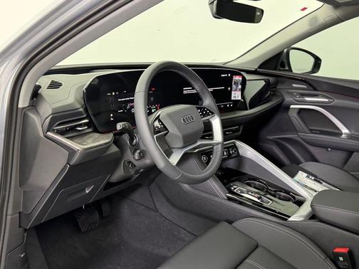 2025 Audi Q5 Premium Plus TFSI quattro S tronic