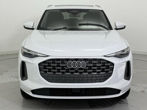 2025 Audi Q5 Premium