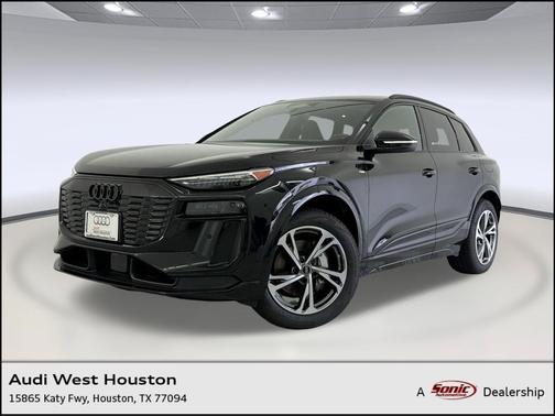 Mythos Black Metallic 2027 Audi Q6 e-tron Premium quattro