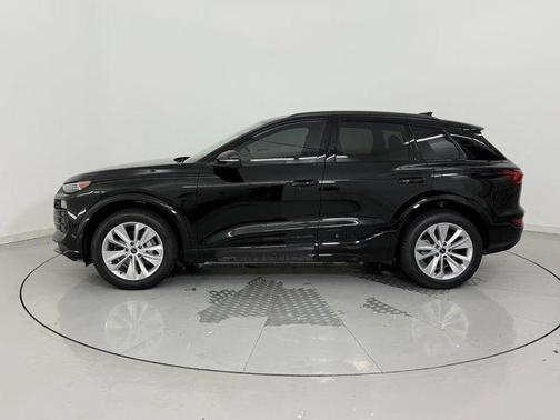 2025 Audi Q6 e-tron Premium Plus