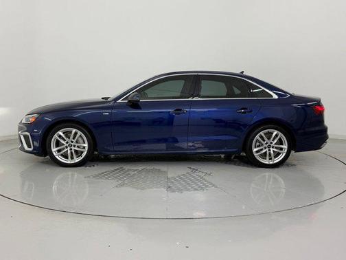 2022 Audi A4 45 S line Premium Plus
