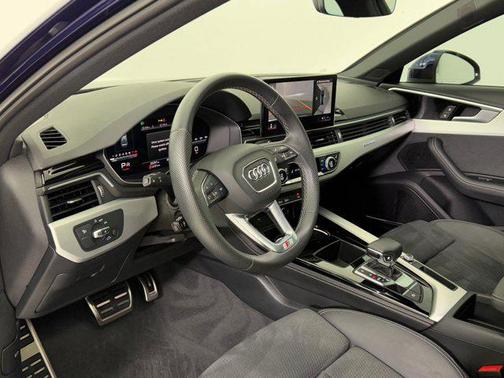 2022 Audi A4 45 S line Premium Plus