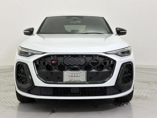 2Y2Y 2026 Audi SQ5 3.0T Premium Plus