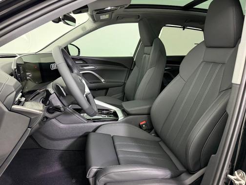 2025 Audi Q5 Premium Plus TFSI quattro S tronic