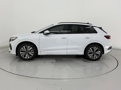 2025 Audi Q4 e-tron Premium 45 RWD